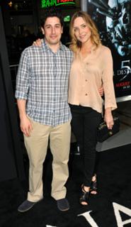 Jenny Mollen feet photo 13