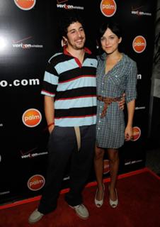 Jenny Mollen feet photo 8