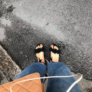 Jenny Mollen feet photo 16