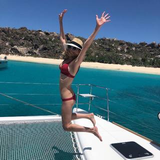 Jenny Mollen feet photo 10