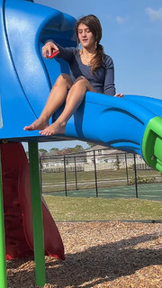 Jenny Popach feet photo thumbnail