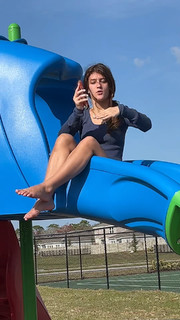 Jenny Popach feet photo thumbnail