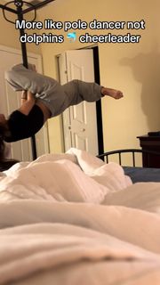 Jenny Popach feet photo thumbnail