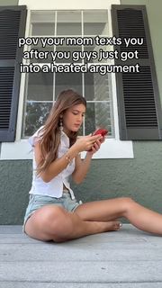 Jenny Popach feet photo thumbnail