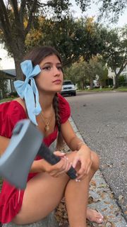 Jenny Popach feet photo 16