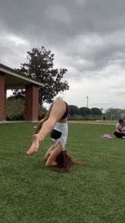 Jenny Popach feet photo 3