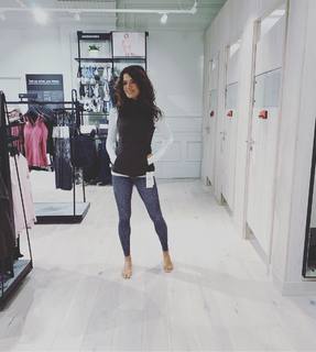 Jenny Powell feet photo 19