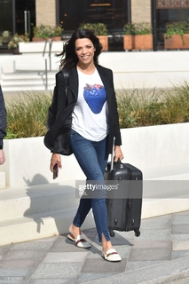Jenny Powell feet photo 15