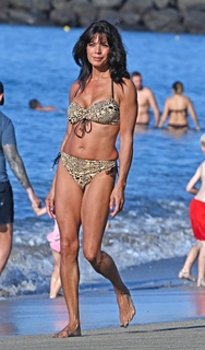 Jenny Powell feet photo 15