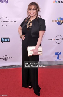 Jenny Rivera feet photo 7