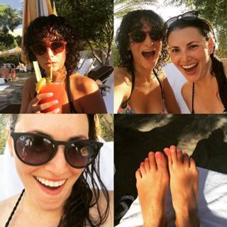 Jenny Slate feet photo thumbnail