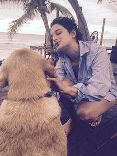 Jenny Slate feet photo thumbnail