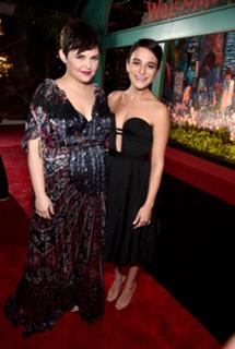 Jenny Slate feet photo thumbnail