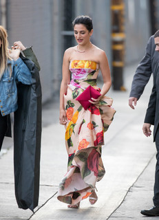Jenny Slate feet photo thumbnail