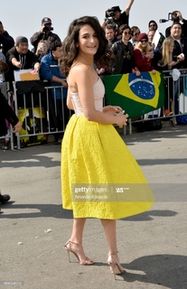 Jenny Slate feet photo thumbnail