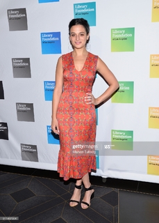 Jenny Slate feet photo thumbnail