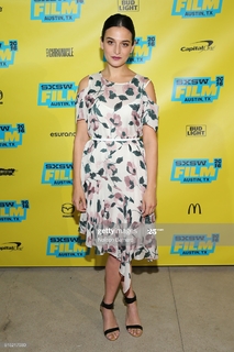 Jenny Slate feet photo thumbnail
