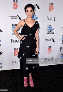 Jenny Slate feet photo thumbnail