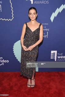 Jenny Slate feet photo thumbnail