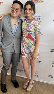 Jenny Slate feet photo thumbnail
