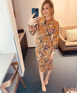 Jenny Taft feet photo thumbnail
