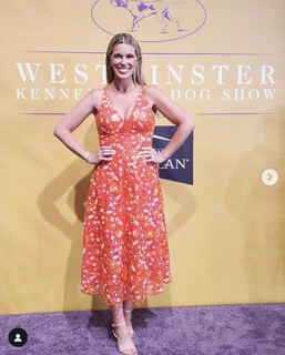 Jenny Taft feet photo thumbnail