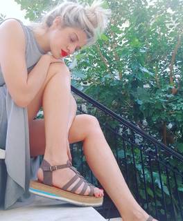Jenny Theona feet photo 18