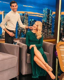 Jenny Theona feet photo 8