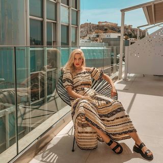 Jenny Theona feet photo 20