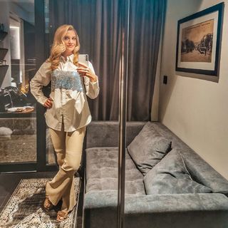 Jenny Theona feet photo 17