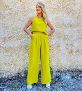 Jenny Theona feet photo 6
