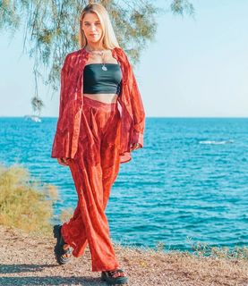 Jenny Theona feet photo 16