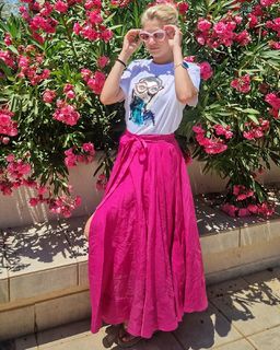 Jenny Theona feet photo 14