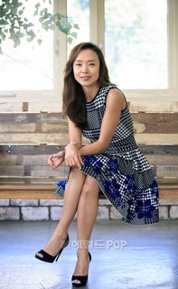 Jeon Do-yeon feet photo 9