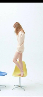 Jeon Jong-seo feet photo 19