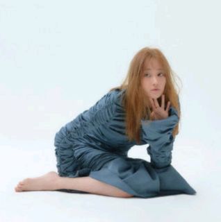 Jeon Jong-seo feet photo 2