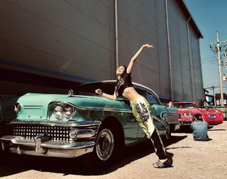 Jeon So-mi feet photo thumbnail