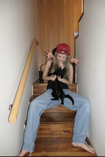 Jeon So-mi feet photo thumbnail