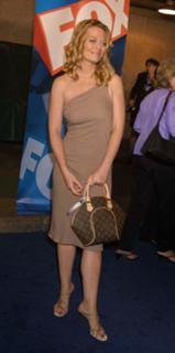Jeri Ryan feet photo thumbnail