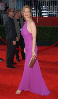 Jeri Ryan feet photo thumbnail