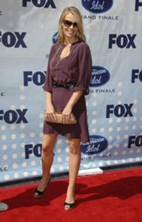 Jeri Ryan feet photo thumbnail