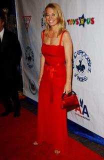 Jeri Ryan feet photo thumbnail