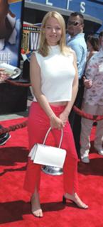 Jeri Ryan feet photo thumbnail