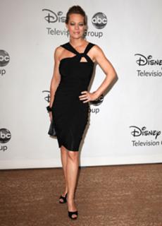 Jeri Ryan feet photo thumbnail
