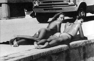 Jerry Hall feet photo 1