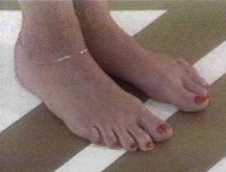 Jerry Hall feet photo 9