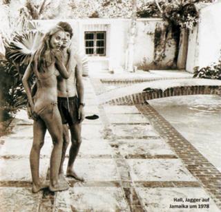 Jerry Hall feet photo 11