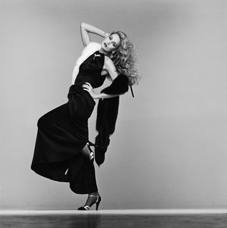 Jerry Hall feet photo 9