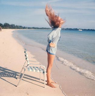 Jerry Hall feet photo 10