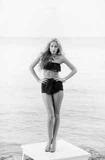 Jerry Hall feet photo 2